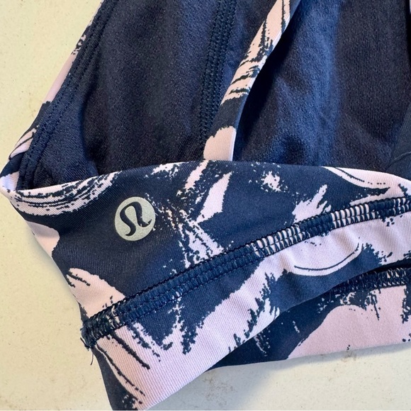 Lululemon Free To Be Serene High Neck Sports Bra Blue and Pink Size 6 - Picture 4 of 6